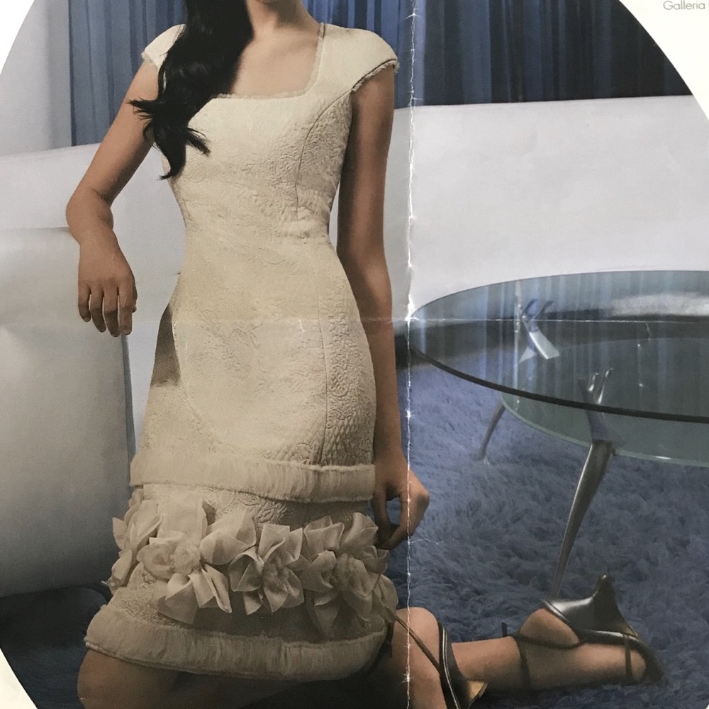 Badgley Mischka Cream Cap Sleeve Brocade Dress - Picture 5 of 8